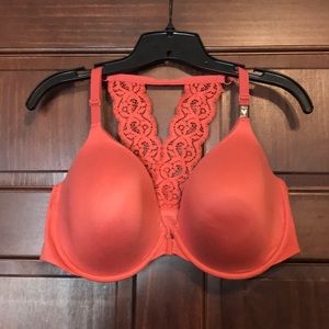 VICTORIAS SECRET Body By Victoria Racerback